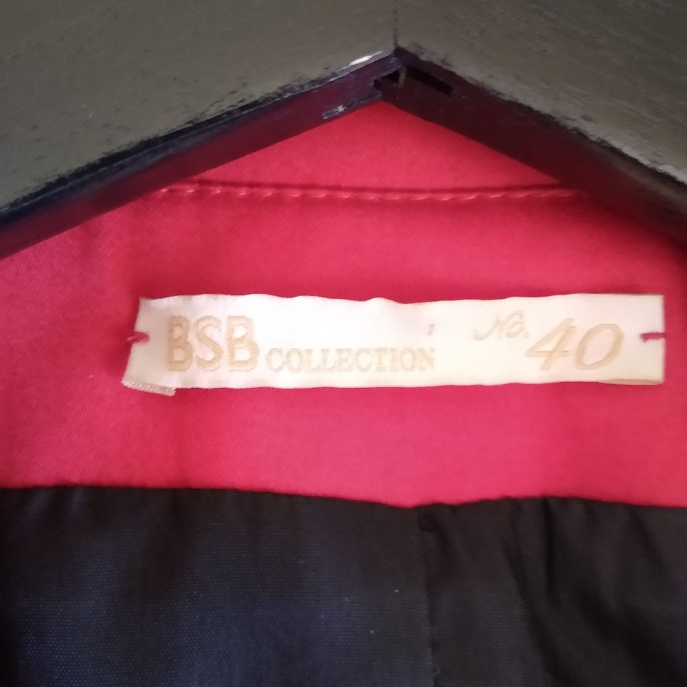 Red Jacket - image 6